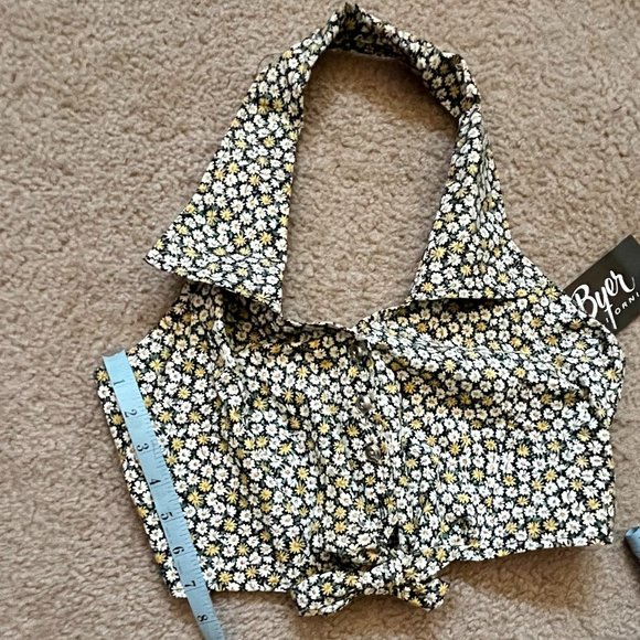 NWT Byer Junior 90’s Daisy Halter Tank Top Medium - Picture 6 of 6
